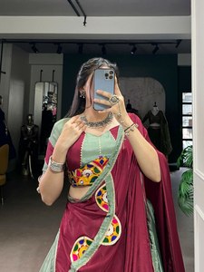 Nó là một sản phẩm bán buôn sẵn sàng choli in cung cấp một Cách tiếp cận vui tươi để mặc quần áo dân tộc thêm một liên lạc Hoàng Gia không thể nhầm lẫn - Product Image 5