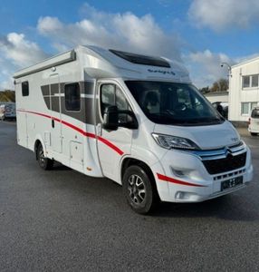 Oferta Especial: Autocaravana de Lujo Personalizada para Viajes Familiares, Camioneta, Caravana, Cámper con Baño, Cocina, Sistema de Electricidad Independiente y Energía Solar - Product Image 5