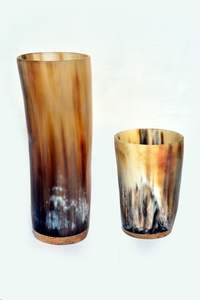 TASSES EN CORNE À BOIRE AVEC LES MEILLEURES GRANDES TAILLES ADAPTÉES AU VIKING pour les fournitures de l'Inde Chope en corne pour Noël - Product Image 4