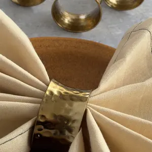 Rond de serviette décoratif en cuivre martelé de forme ronde en gros Top Home & Hotel Ware Rond de serviette en métal - Product Image 3