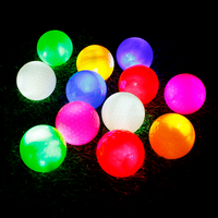 Balle de golf avec lumière LED Balle de golf clignotante stable et lumineuse