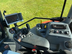 Tractor Kubota M7-173 Usado en Buen Estado con Motor y Caja de Cambios - Monitoreo Remoto - Product Image 6