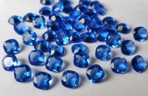แทนซาไนต์สังเคราะห์ทรงคุชชั่น 7 มม. สีสวยงาม คุณภาพเยี่ยม - Product Image 2