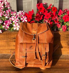 Nouvel arrivage de sacs à dos en cuir pleine fleur faits à la main sacs personnalisés en cuir véritable sacs à dos en cuir naturel vintage pour unisexe - Product Image 1