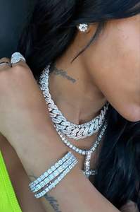 Reloj Antiguo de Edición Limitada de 40 mm, Acero Inoxidable, Moissanita, Diamante, Correa de Cuero Amarillo Dorado, Cristal de Zafiro, Logotipo Personalizado - Product Image 4