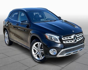 Mercedes-Benz GLA 250 FWD d'occasion 2019 - Prêt à être expédié - Product Image 2