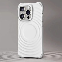Coque arrière de protection antichoc ultra-fine en TPU magnétique de luxe avec motif vague 3D en relief pour 16 Promax 16 Plus 15 14 13