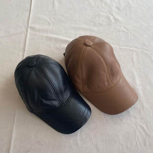 Gorras Deportivas Unisex Ajustables de 6 Paneles, Impermeables, de Cuero, Alta Calidad, 100% Cuero, Logotipo Bordado en 3D Personalizado, Venta al Por Mayor - Product Image 1