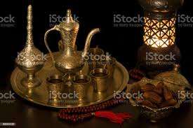 Cafetière arabe en laiton de qualité supérieure, vente en gros, cafetière arabe dellah avec Long bec, nouveau Design Br - Product Image 3