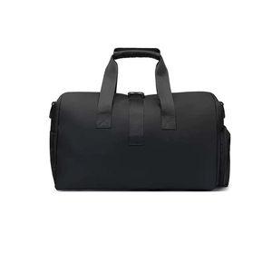 Bolsas de gimnasio con logotipo personalizado para hombres con diseño de lona T60 disponible con muestra gratuita y que ofrece opciones asequibles - Product Image 1