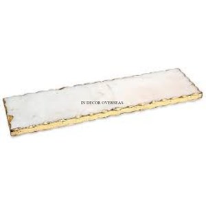 Bords en métal plaqué or de concepteur unique le plus chic pour le plateau de service en marbre blanc Fournitures de cuisine pour la maison et l'hôtel d'Inde - Product Image 2