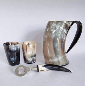 Mug en corne de buffle naturelle, mug viking pour boire et à bière, qualité supérieure avec poignée en bois, best-seller en agate - Product Image 3