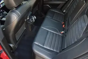 ALFA ROMEO STELVIO TI SPORT 2018 D'OCCASION CÔTÉ GAUCHE/CÔTÉ DROIT - Product Image 2