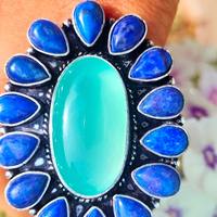 Lapis Lazuli Aqua Calcédoine Gemme Multi-Pierre Cluster Pendentif Argent Sterling 925 Conception Tibétaine Plaqué Or Lunette Réglage