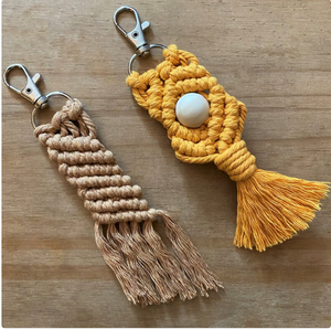 พวงกุญแจมาคราเม่ทำมืออย่างสวยงาม - Product Image 2