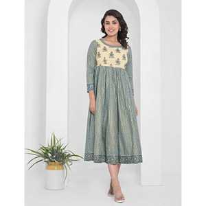 Vestido Anarkali de Algodón con Estampado de Bloques Verde Mar, Diseño Americano Largo - Product Image 1