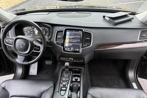 VOLVO XC90 T6 MÔMEN TUM 2016 USADO (LHD/RHD) - Product Image 2