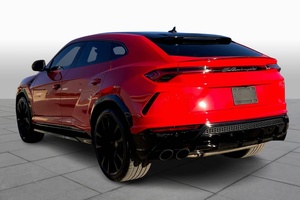 รถยนต์แลมโบร์กินี อูรุส ปี 2020 เครื่องยนต์เบนซิน 4.0 ลิตร 8 สูบ ขับเคลื่อนสี่ล้อแบบอัตโนมัติ SUV/ครอสโอเวอร์ - Product Image 2