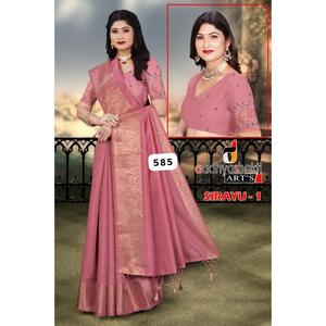 High on Demand Fabric Soft Printed Silk Saree with Simple Blouse and Comfortable Fabric for Daily Wear at Low Price - Product Image 3