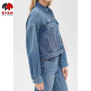 Veste en jean tendance pour femme avec des coutures solides, coupe régulière, manches longues et style de rue élégant - Product Image 2