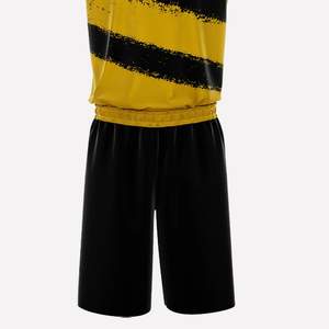 Ensemble d'uniformes de football 7 sur 7 de qualité supérieure fabriqué sur mesure couleur unie nouveau design ensemble d'uniformes en matériau respirant 7v7 - Product Image 5