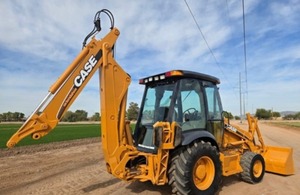 Retroexcavadora usada de 580M para comparar, precio barato, retroexcavadora a la venta - Product Image 2