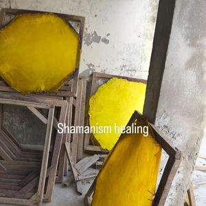 Piel de Tambor Amarillo Vibrante, Piel Cruda Teñida Naturalmente para la Fabricación de Tambores de Mano y Tambores de Marco - Product Image 2