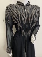 Robe de soirée élégante et tendance en georgette à manches longues, longueur cheville, ouverte sur le devant, Abaya Kaftan pour femmes, mode musulmane, ornée à la main