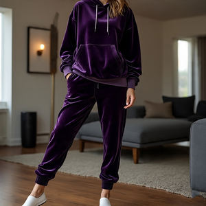 Vente en gros Survêtements de jogging en velours pour femmes, survêtements d'entraînement en velours à manches longues, survêtements de sport en velours pour femmes - Product Image 3
