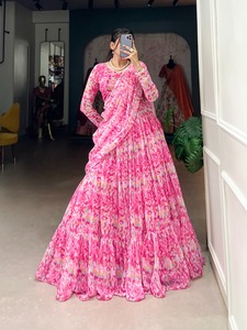 ชุดเดรสสวยสวยๆที่น่าสนใจชุดเดรสสีเขียวอมเขียว georgette lehenga choli & dupatta พร้อมงานพิมพ์ส่งออกทั่วโลก - Product Image 2