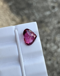 Rubellite naturelle, tourmaline rose, forme de cœur, facettée, pierre précieuse en vrac, fabrication de bijoux, certifiée - Product Image 3