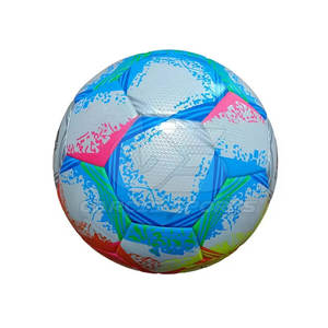 Ballon de football promotionnel personnalisé avec impression de logo idéal pour les événements, les clubs et les campagnes sportives - Product Image 5