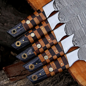 Ensemble de couteaux de chef en acier Damas à 67 couches, fabriqués à la main, avec manche en bois, design ambidextre, haute durabilité pour une utilisation en cuisine - Product Image 3