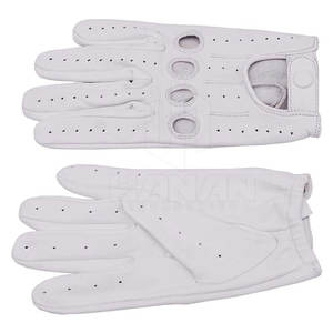 Gants de conduite à la mode et fonctionnels Conception personnalisable pour le confort, le style et la sécurité routière - Product Image 3