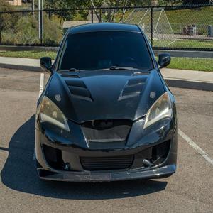 HYUNDAI GENESIS COUPE 2.0T 2011 USADO, VOLANTE A LA IZQUIERDA/DERECHA - Product Image 1