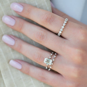 Bague en diamant moissanite 2 carats 3mm personnalisée en usine bijoux de fête d'anniversaire de mariage en or jaune et blanc - Product Image 4