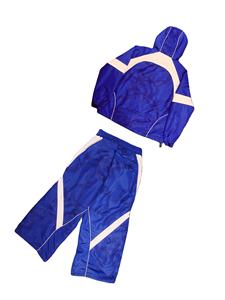 Conjunto Deportivo Personalizado de Dos Piezas con Líneas Reflectantes, Pantalones Holgados y Chaqueta Cortavientos, Conjunto Deportivo de Nailon y Poliéster para Hombre - Product Image 1