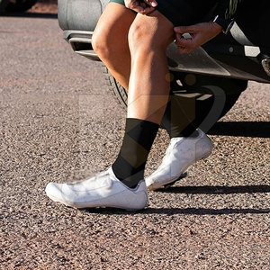 New Design Youth Breathable Wool Liner Customizable Cycling <b>Socks</b> with Team Grip for Men - Product Image 6