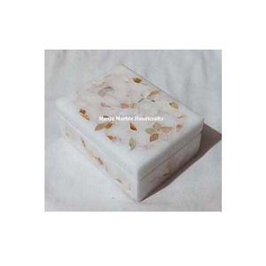 High Quality Beautiful White Mother of Pearl Inlay Marble Jewelry <b>Gift</b> <b>Boxes</b> for Arabian <b>Eid</b> Festival White Mop Marble Box - Product Image 2