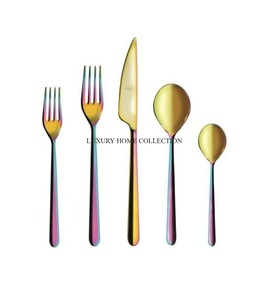 Couverts en métal modernes pour les repas de tous les jours avec un design élégant et pratique en acier inoxydable durable - Product Image 3