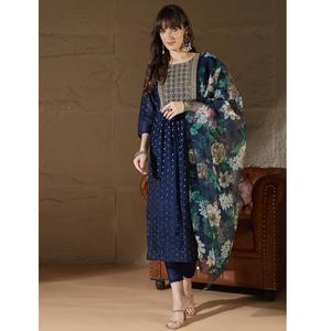 ชุดคุर्ตาผ้าชันเดรีโมดอลลายบุตติ พร้อมเลกกิ้งและผ้าคลุมไหล่ ดีไซน์หรูหรา สไตล์ชาติพันธุ์ สำหรับงานเทศกาลอินเดีย ในราคาที่เหมาะสม - Product Image 1