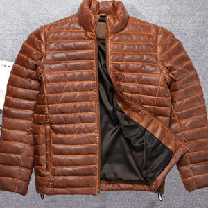 Chaqueta acolchada de cuero ligera personalizable de alta calidad para hombre cuello con capucha estilo burbuja tela opciones al por mayor - Product Image 1