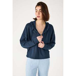 Sweat-shirt doux à col rond pour tous les jours avec poches 100% Modal - Product Image 2