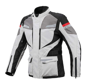 Vestes de sécurité pour moto conçues pour fournir une couverture toutes saisons pour les motocyclistes - Product Image 2