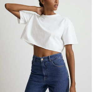 Camiseta recortada de gran tamaño con ajuste holgado de Color negro más a la moda para mujer con cuello redondo, camiseta recortada para mujer, Tops cortos para mujer - Product Image 3