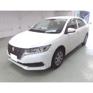 Berline confortable To-yota Premio d'occasion avec des caractéristiques modernes, une conduite fluide et une grande efficacité énergétique - Product Image 6