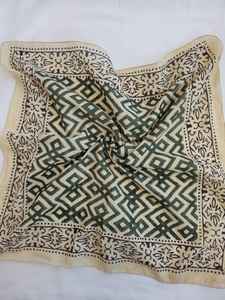 ผ้าพันคอผ้าฝ้ายออร์แกนิค ลายโบฮีเมียน พิมพ์ด้วยมือ ย้อมสีธรรมชาติ ของขวัญสำหรับเธอ - Product Image 3