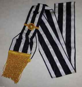 Écharpe d'épaule en tissu à coudre du Rite Écossais Maçonnique, 32e degré, Rose-Croix, avec fil de bullion brodé à la main et aimant intégré - Product Image 3