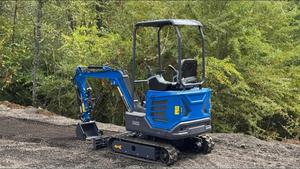 LIVRAISON GRATUITE CFG DM20 MINI-EXCAVATRICE 13,5 CV, commande pilote, bras oscillant, lame de 50 pouces, godet de 16 pouces, homologuée EPA CE, pouce hydraulique - Product Image 3