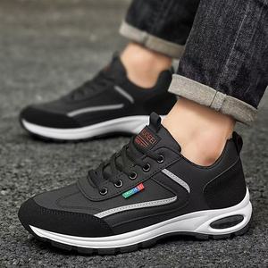 รองเท้าวิ่งผู้ชายรุ่นใหม่ประจำปี 2026 สำหรับฤดูใบไม้ผลิและฤดูร้อน ระบายอากาศได้ดี ผลิตจากผ้าตาข่าย น้ำหนักเบา พื้นรองเท้านุ่มสบาย เหมาะสำหรับผู้ชาย - Product Image 1